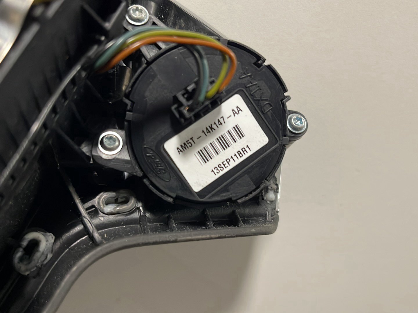 Ford C-Max MK2 (C344) MPV Genuine Steering Wheel Safetybag AM5T-14K147-AA