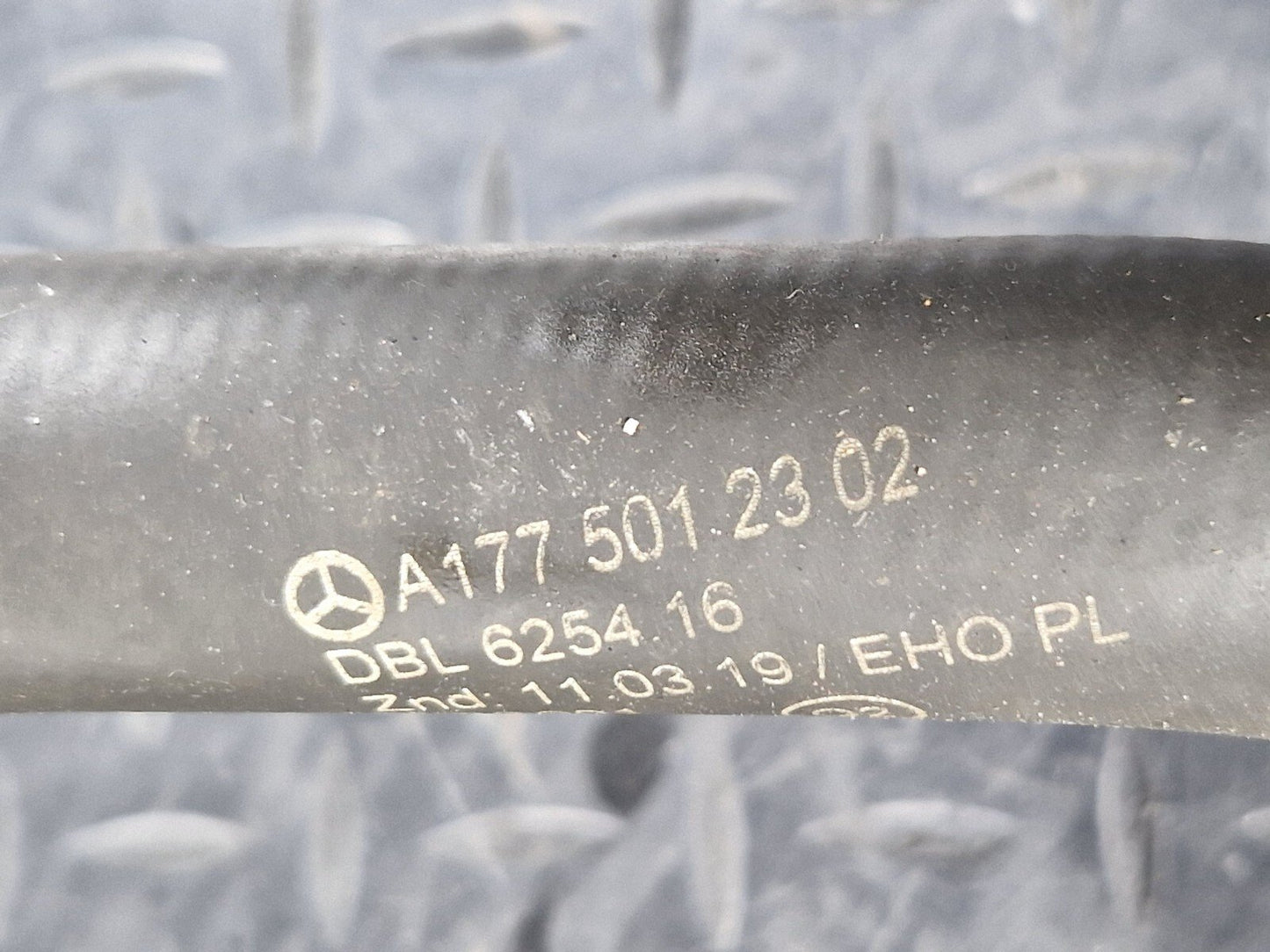 19-ON MERCEDES BENZ CLA C118 WATER COOLANT PIPE HOSE A1775012302