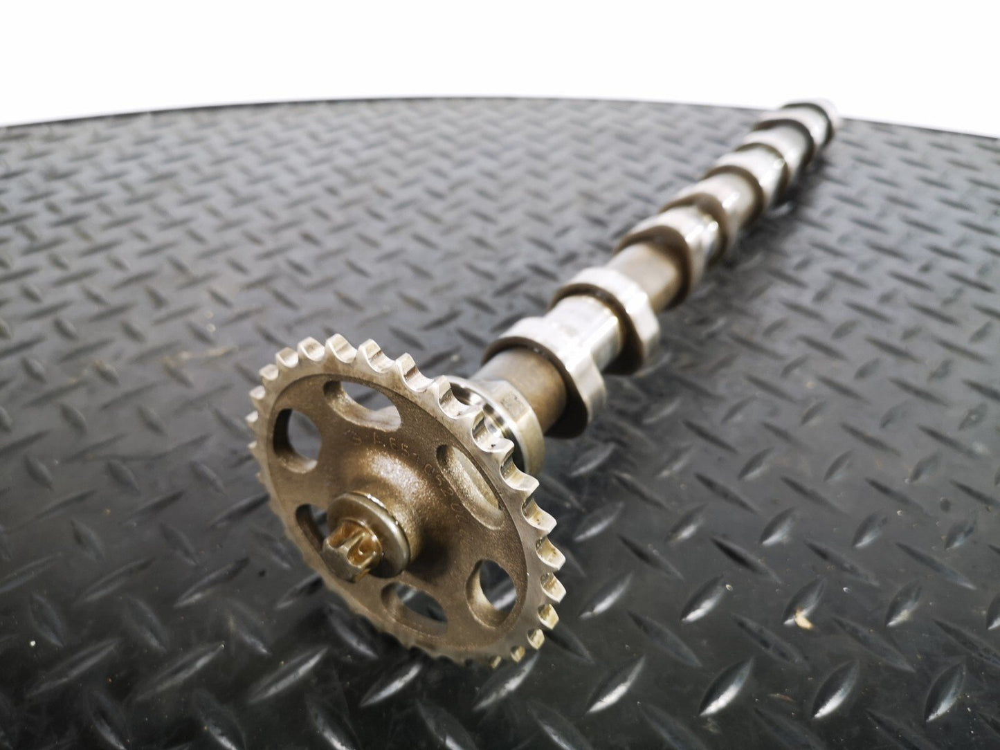 12-18 MERCEDES A B CLA-W176 W246 C117 OM651 INLET CAMSHAFT A6510500200