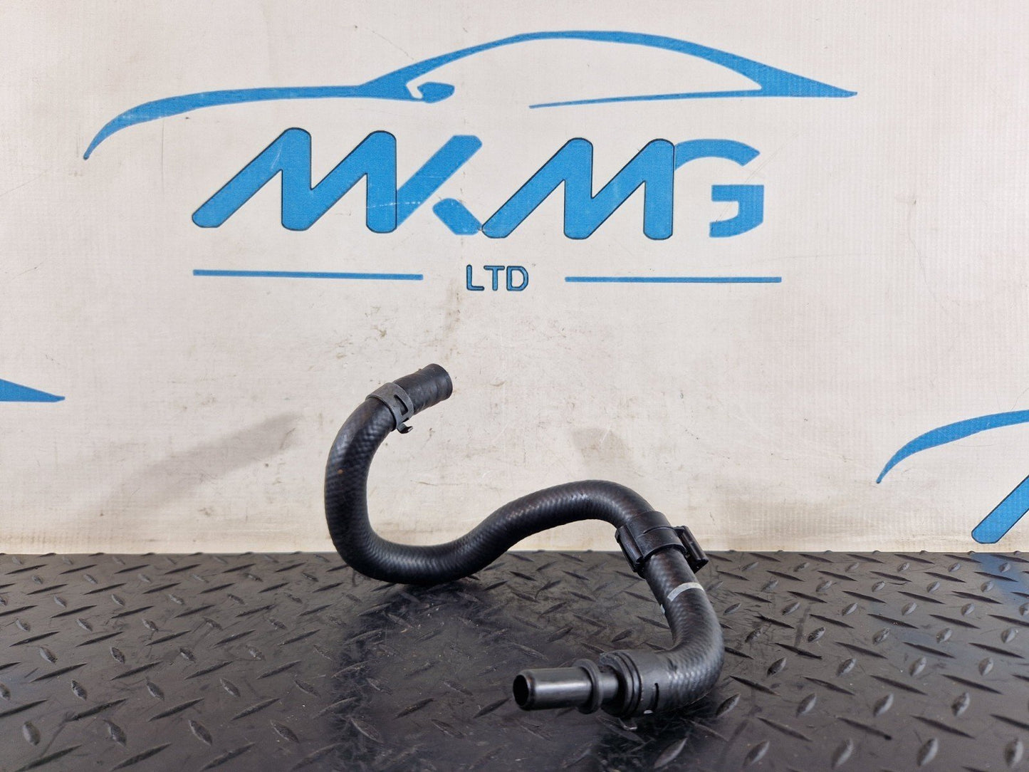 16-20 AUDI Q7 4M GENUINE FUEL LINE PIPE HOSE 4M0201215N