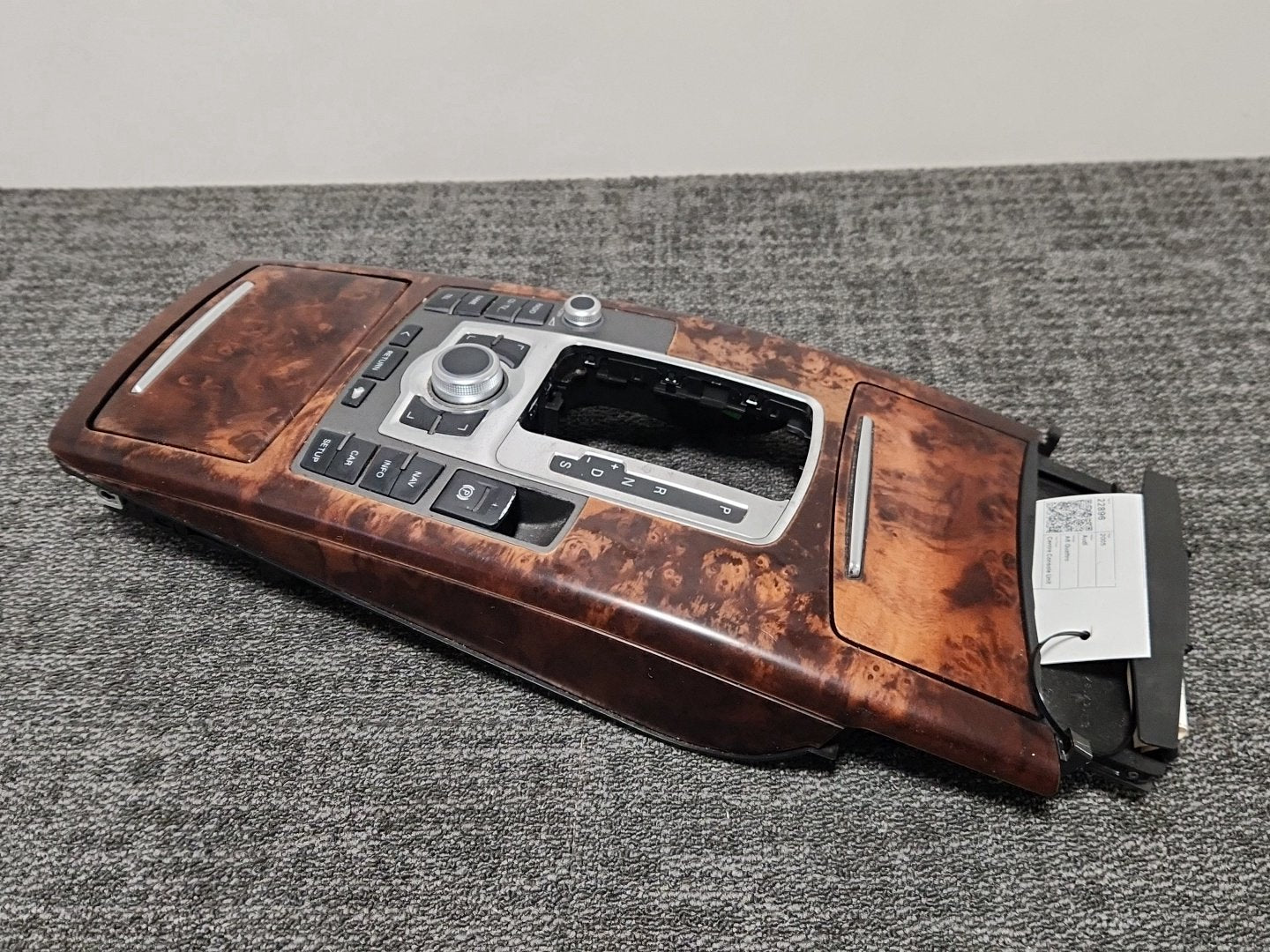 Audi A6 Quattro MK3 (4F) (C6) Estate Genuine Centre Console Unit 4F2713463B