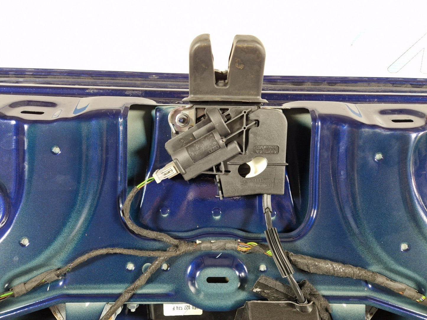 12-17 AUDI S5 CONVERTIBLE REAR TAILGATE BOOT LID IN BLUE LX5P 8F0827023D