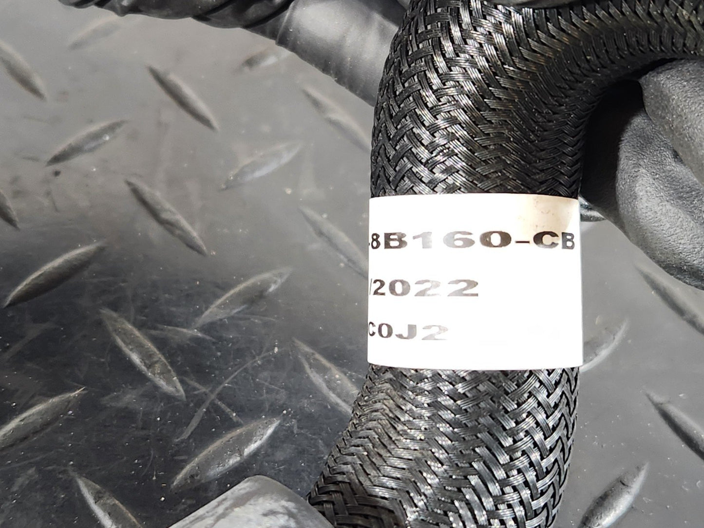 19-ON RANGE ROVER EVOQUE L551 WATER COOLANT PIPE HOSE M8D28B160CB