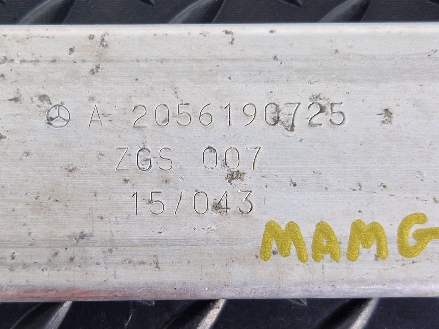 14-21 MERCEDES-BENZ C-CLASS C250D W205 OEM REAR TUNNEL BEAM BAR A2056190725