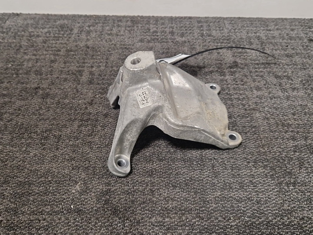 Audi A5 Right O/S Driver Engine Bracket Mount 8W0199308R