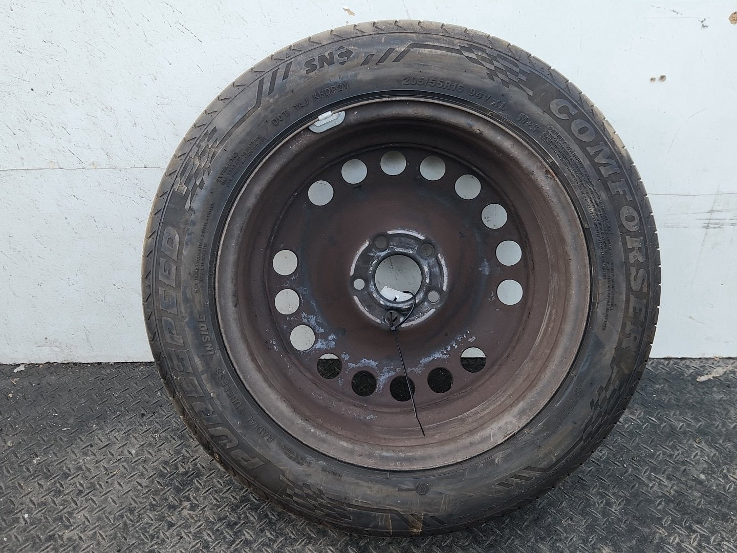 2011 Vauxhall Meriva MK2 (B) (4470) 16" Steel Wheel with Tyre 205/55/16 ~6mm