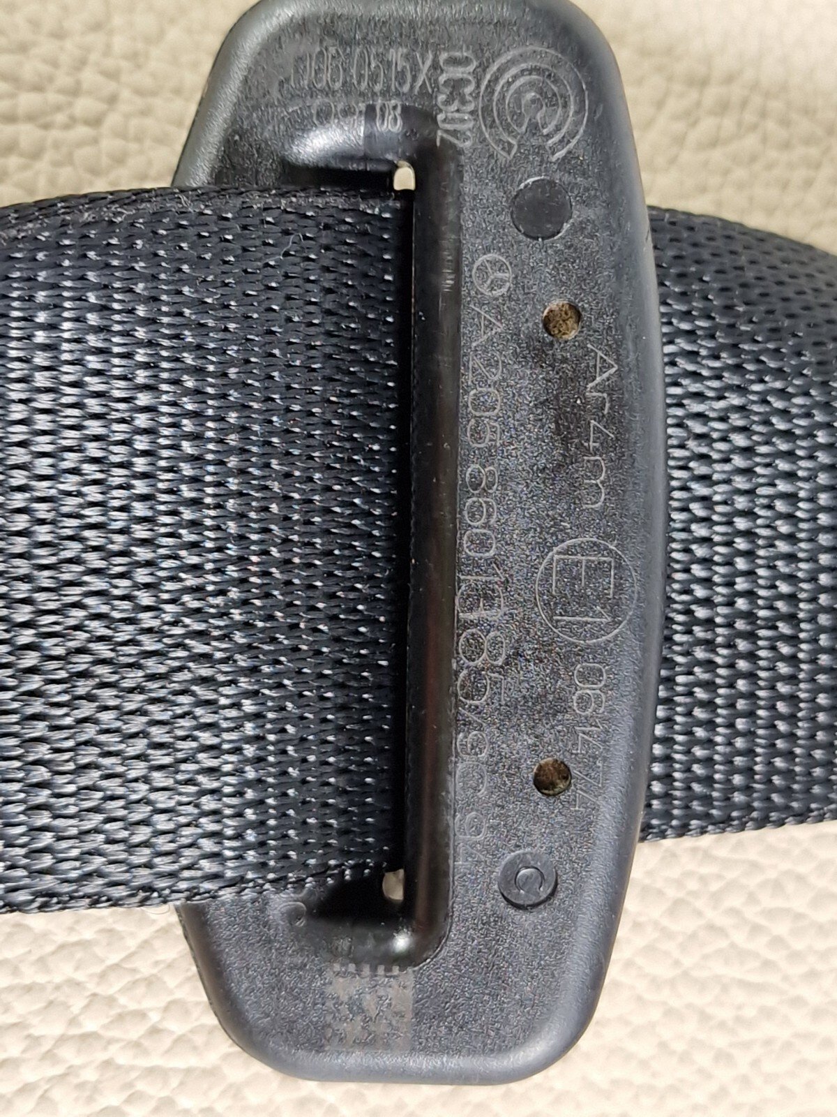 14-21 MERCEDES C CLASS W205 GENUINE REAR LEFT SEAT BACKREST A2059200124