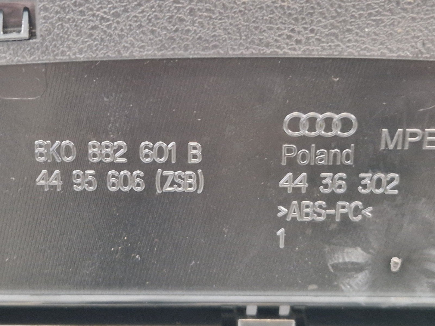 12-18 AUDI A6 C7 OEM FRONT LEFT PASSENGER SIDE SEAT LEATHER 8T0881545 8K0882601B