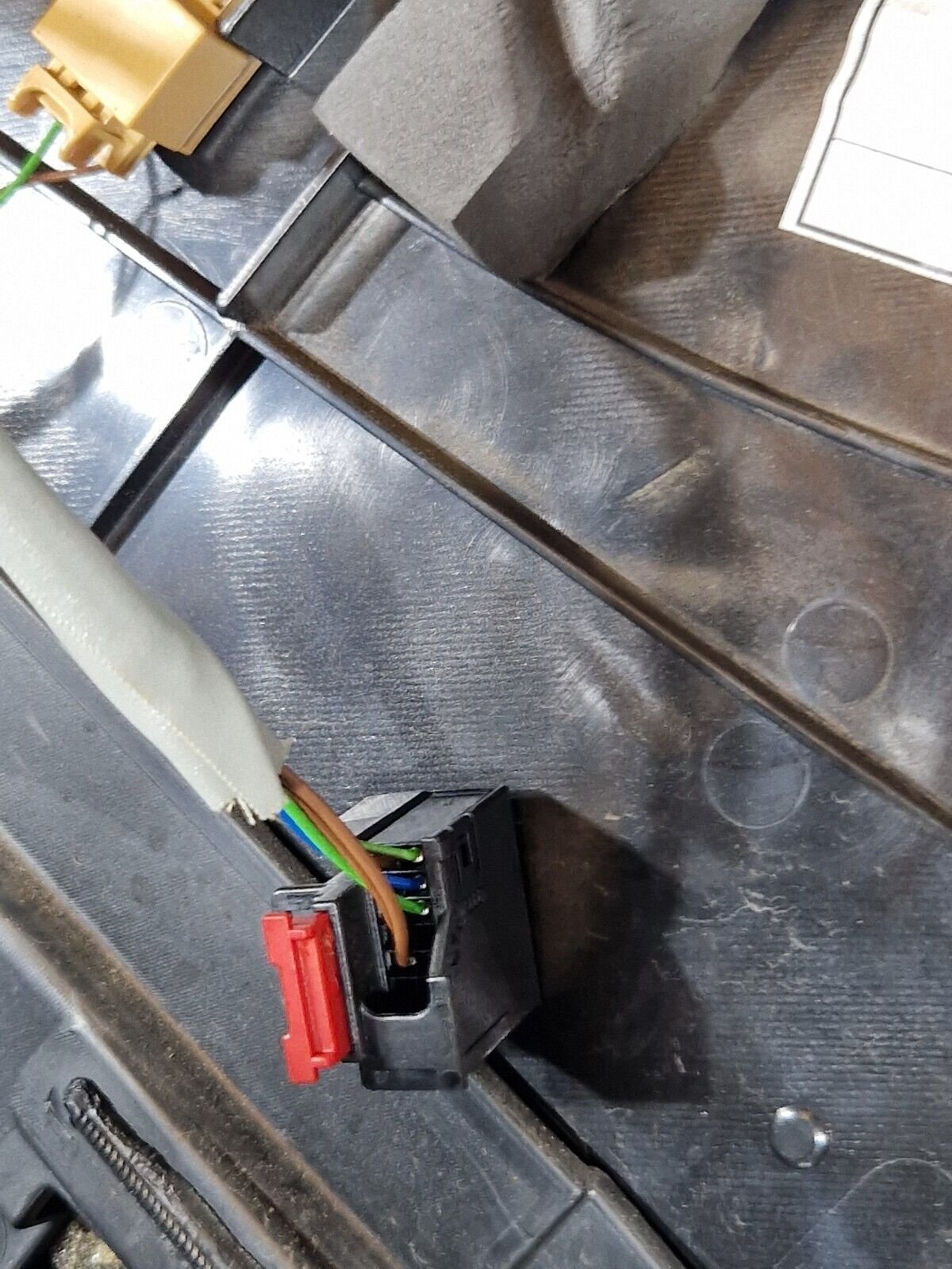 16-19AUDIA4 B9 ESTATE GENUINE REAR LEFT PASSENGER SIDE DOOR CARD PANEL 8W0867487
