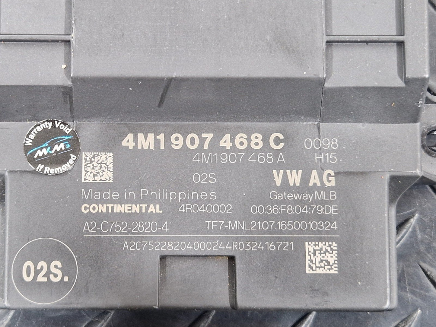 16-19 AUDI A4 AVANT B9 S-LINE GENUINE GATEWAY MODULE 4M1907468C