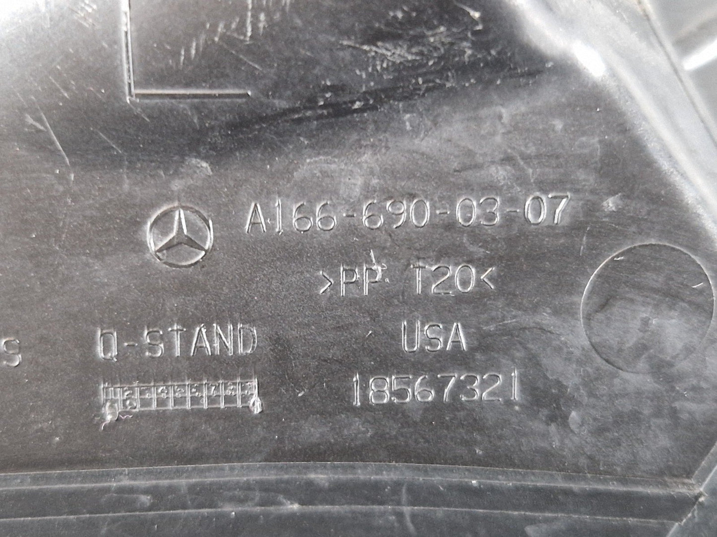11-19 MERCEDES BENZ ML W166 LEFT A-PILLAR MOLDING COVER A1666900307