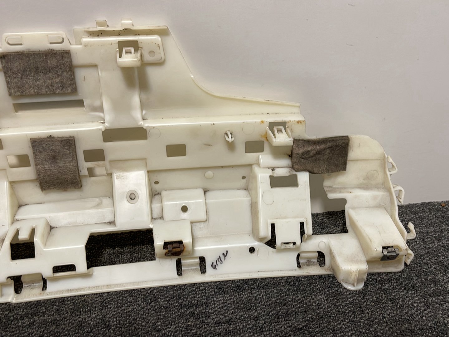 BMW 435d F32 Genuine Rear Bumper Reinforcement Bracket 8054565