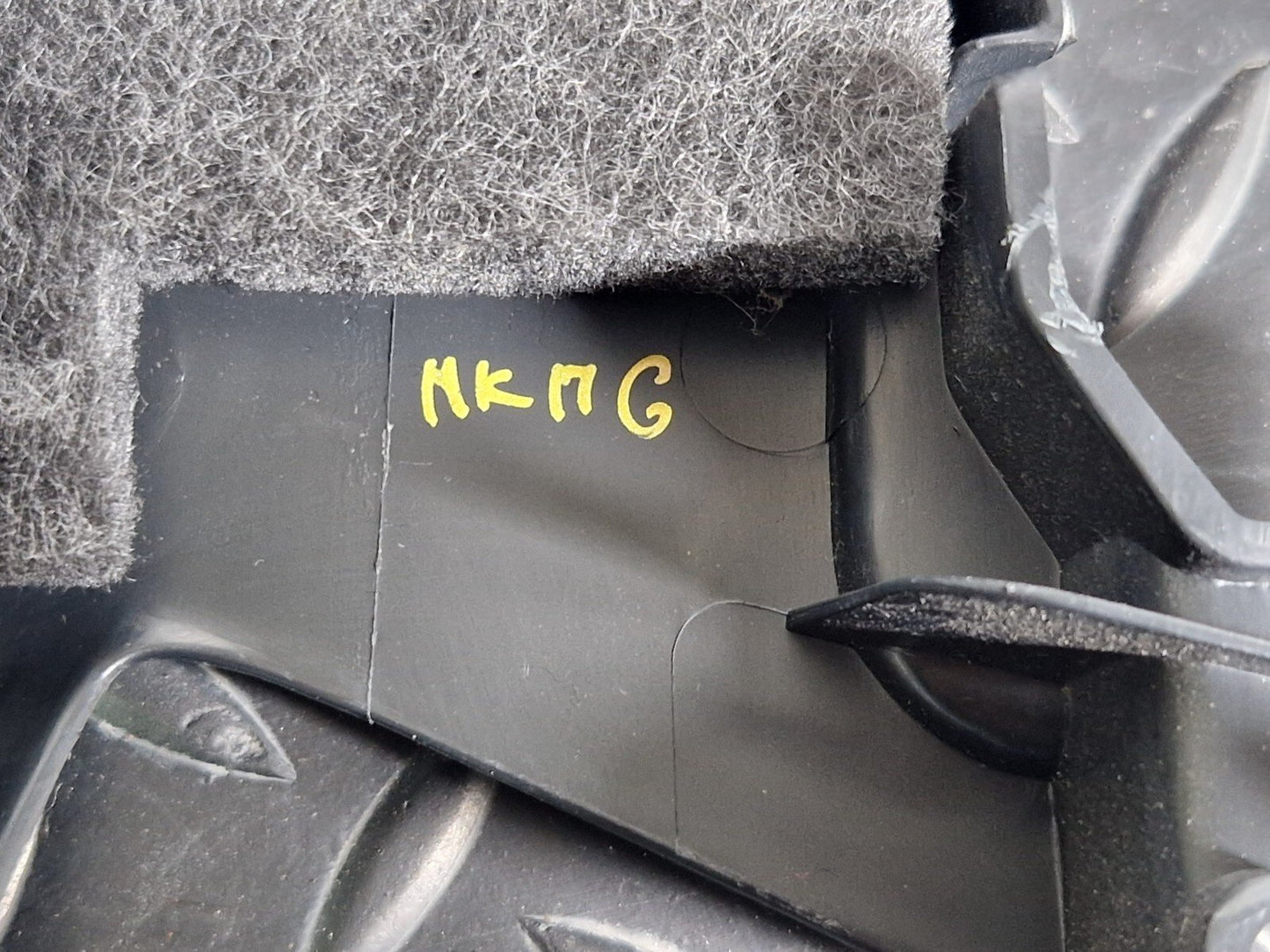 14-21 MERCEDES BENZ C200d W205 LEFT BOOT TRIM PANEL COVER A2056900344
