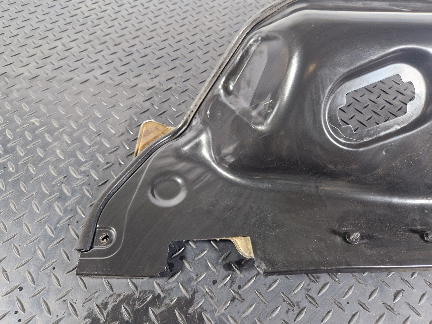 16-19 AUDI A4 B9 GENUINE BULKHEAD FIREWALL HEAT PROTECTION SHIELD 8W0819523C
