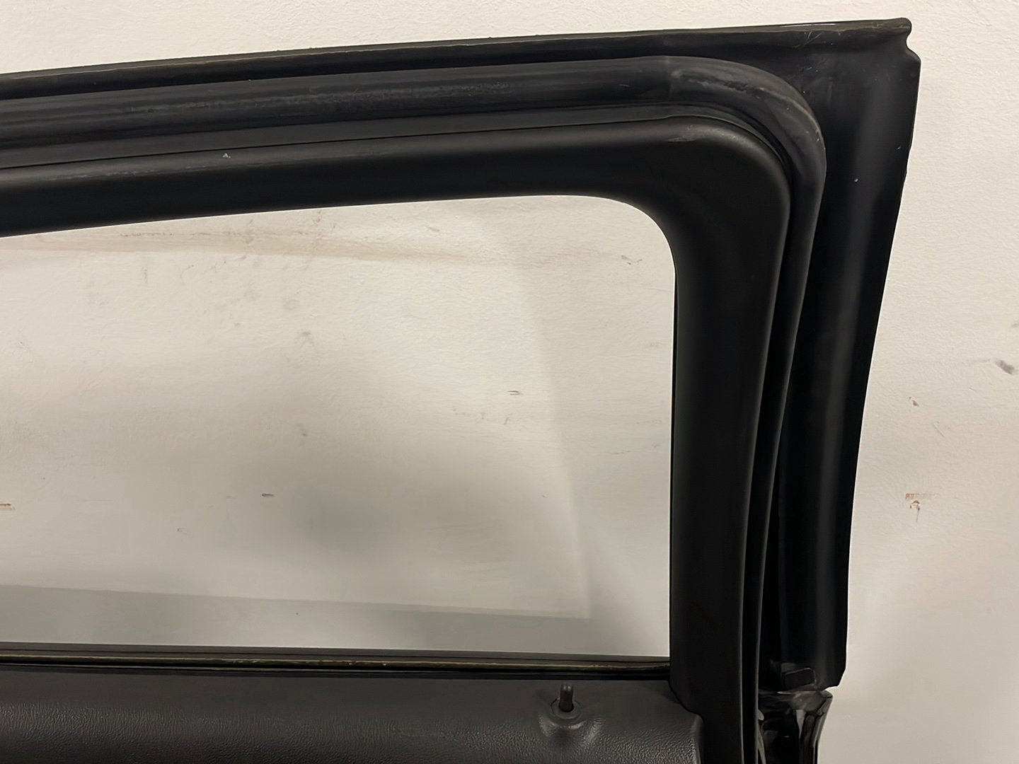 Vauxhall Mokka MK1 (G1U0) SUV Rear Left N/S Passenger Complete Door in Black GAR