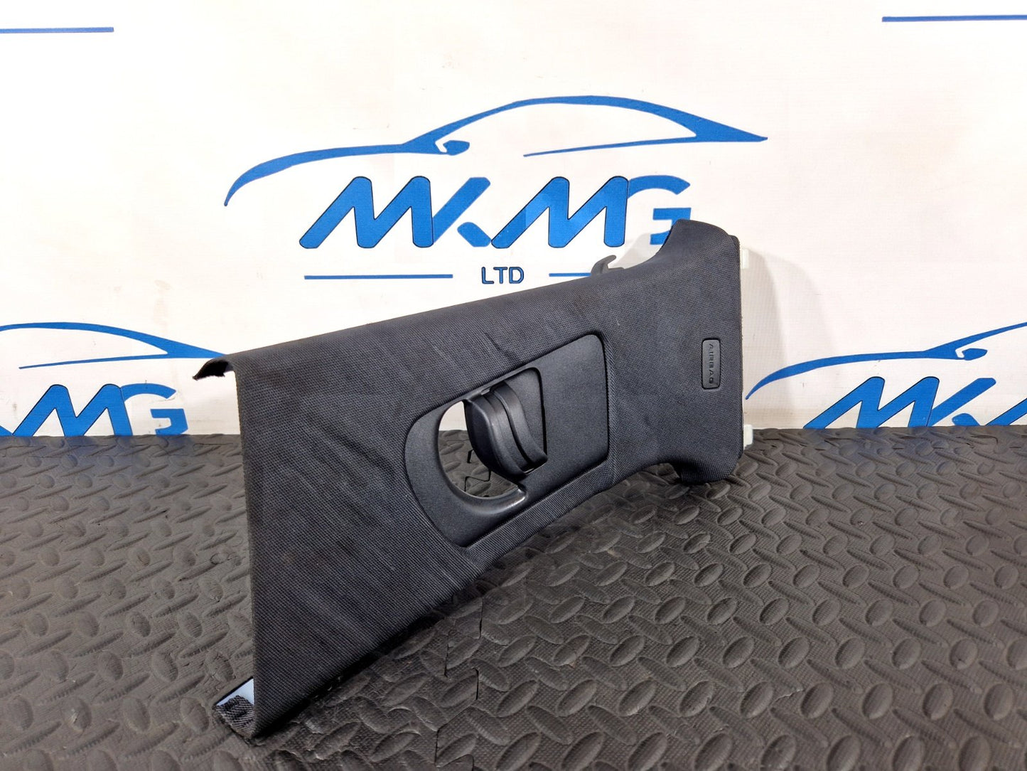 16-19 AUDI A4 B9 LEFT PASSENGER SIDE UPPER B PILLAR TRIM COVER PANEL 8W0867243D