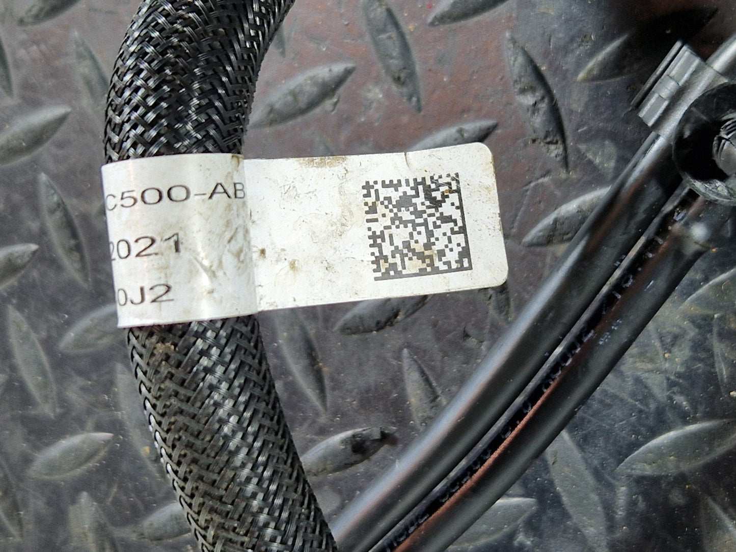 19-ON RANGE ROVER EVOQUE L551 GENUINE FUEL HOSE PIPE K8D2-8C500-AB