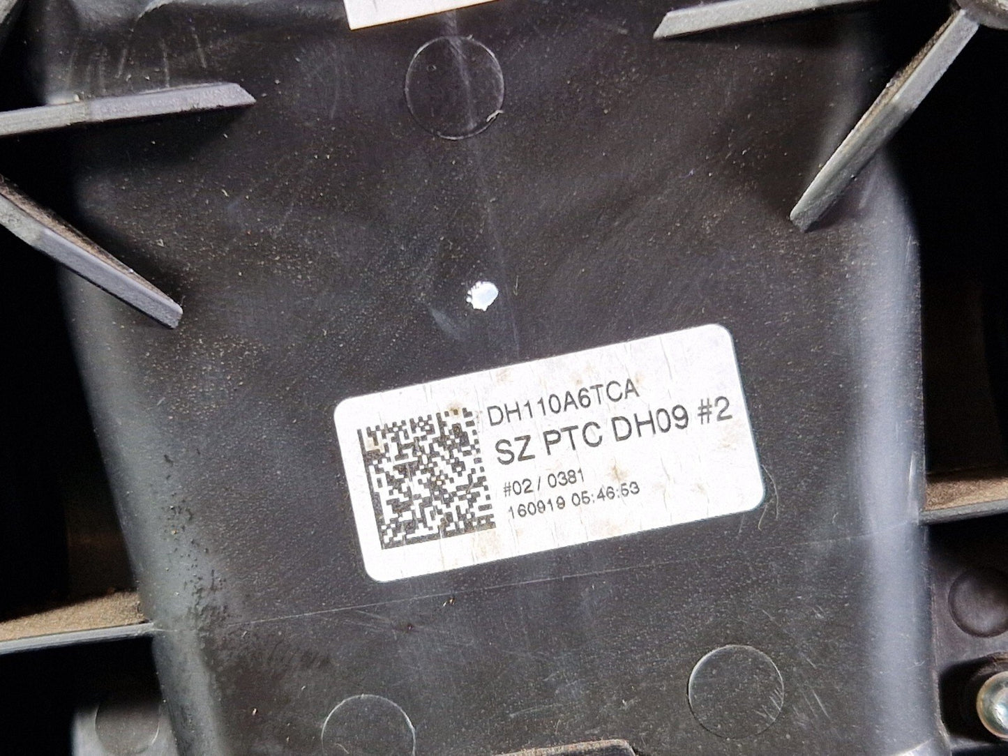18-ON MERCEDES BENZ A CLASS W177 GENUINE HEATER MATRIX BOX A2478300600