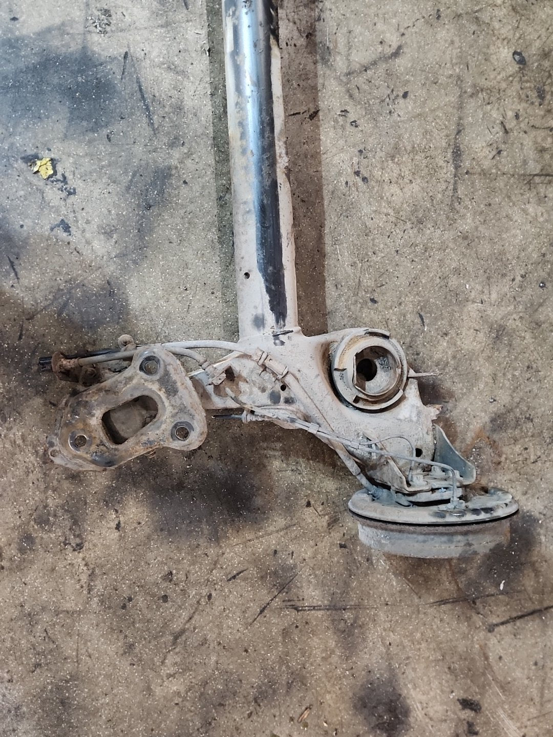 Vauxhall Corsa MK3 (D) (4400) Hatchback 1.2 Petrol Genuine Rear Axle Assembly