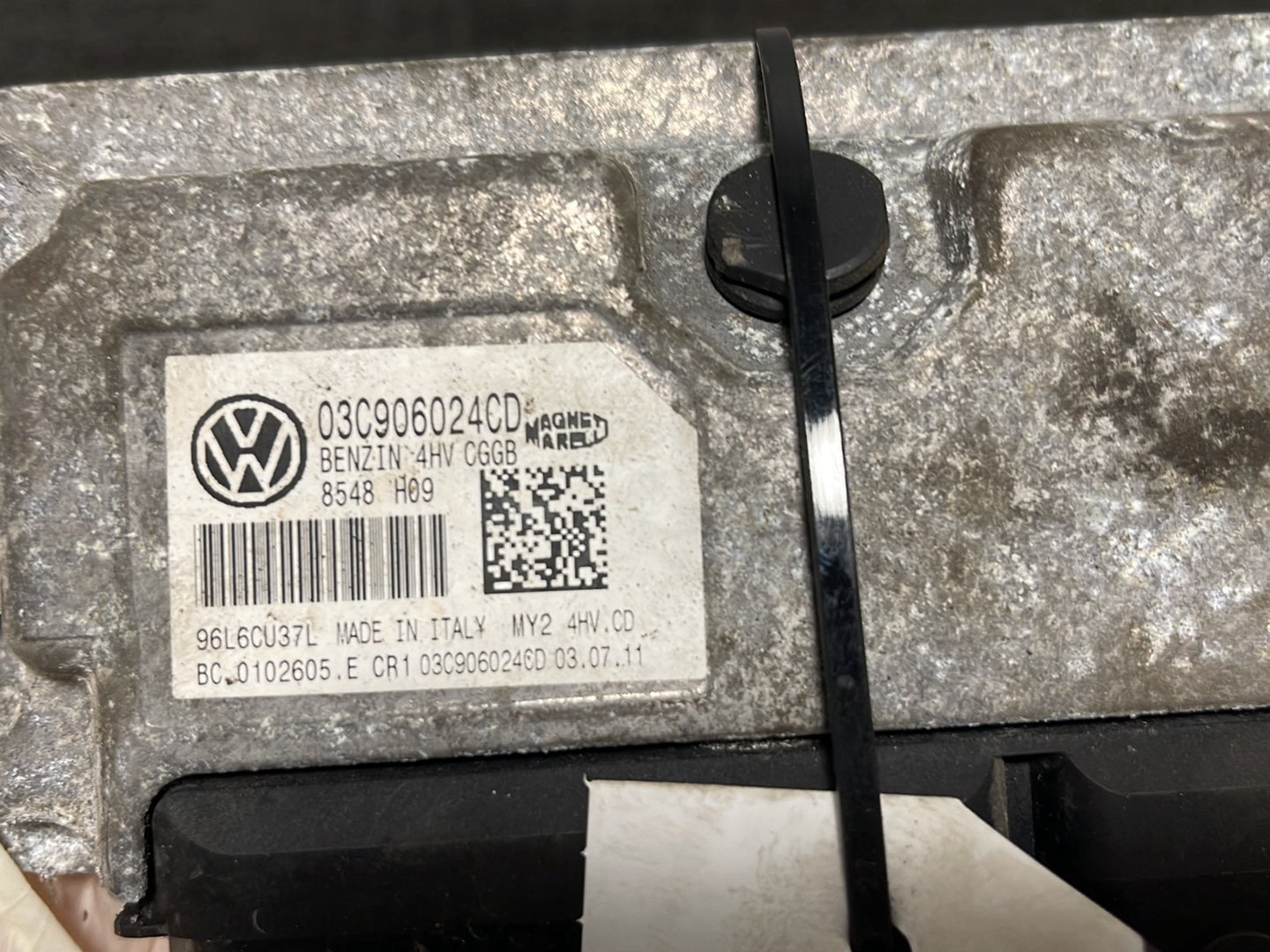 Seat Ibiza MK4 FL- 6J Hatchback Genuine Engine Control Unit ECU 03C906024CD