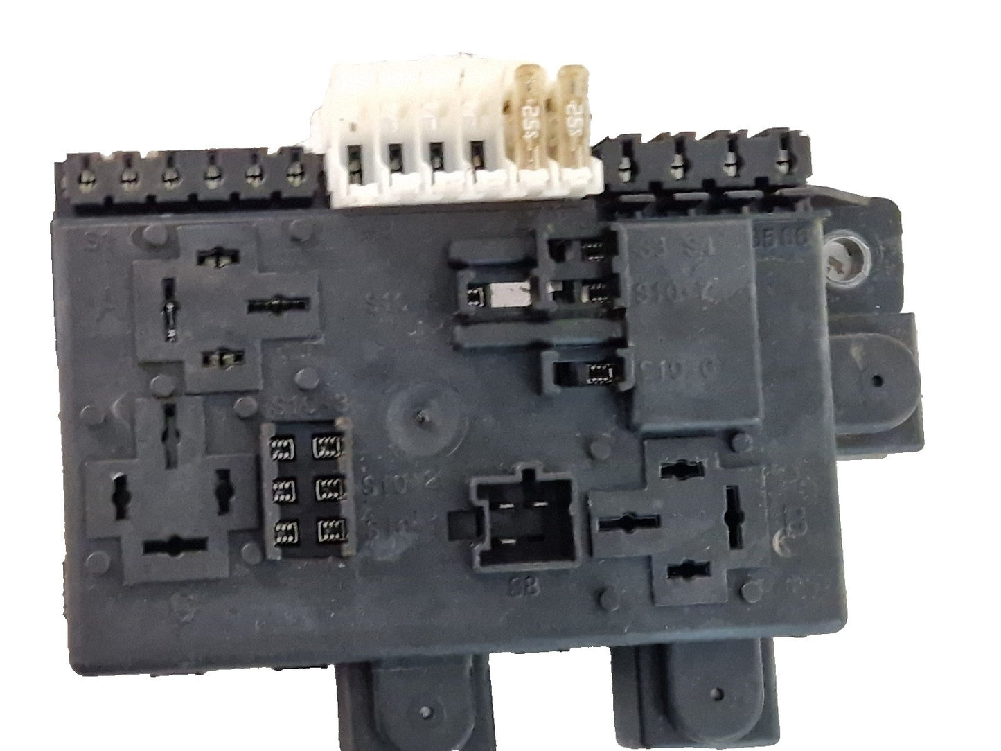 14-23 MERCEDES VITO W447 GENUINE FUSE BOX RELAY MODULE A4479060400