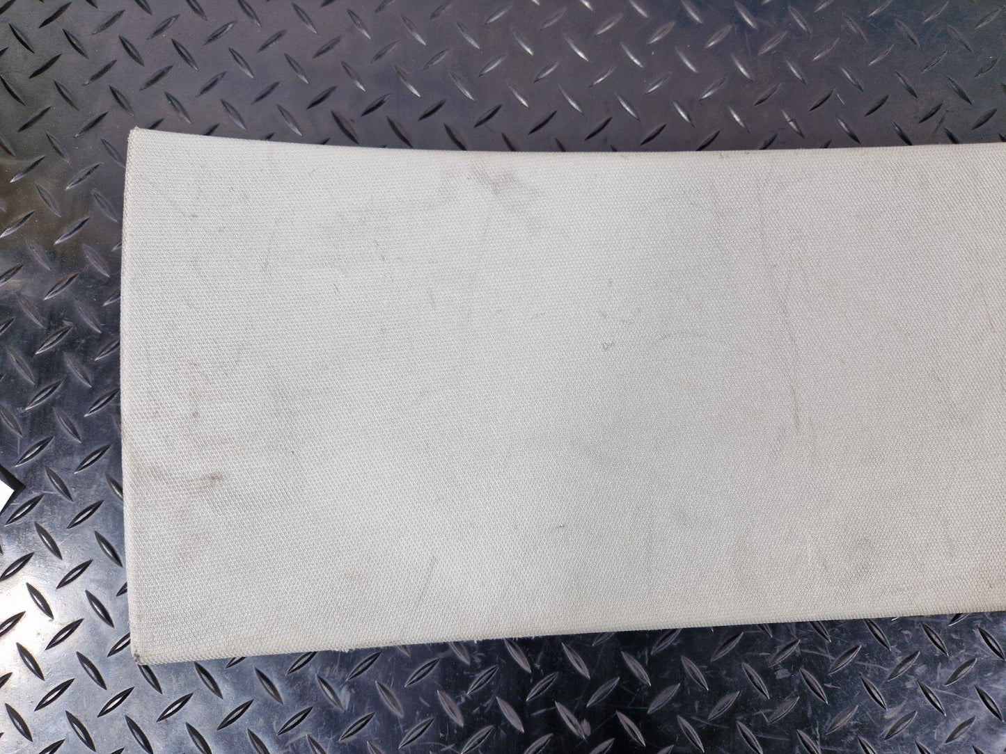16-19 AUDI A4 B9 AVANT ULTRA SE AVANT GENUINE REAR ROOF TRIM 8W9867839