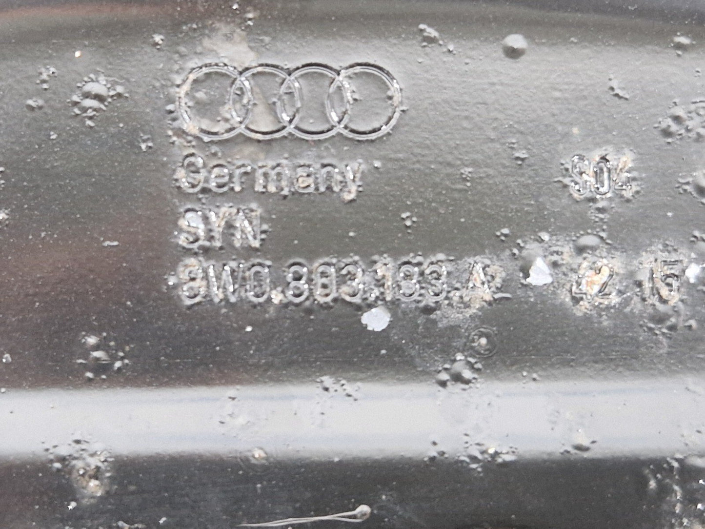 16-19 AUDI A4 B9 GENUINE MUFFLER MOUNT BRACKET PLATE 8W0803183A