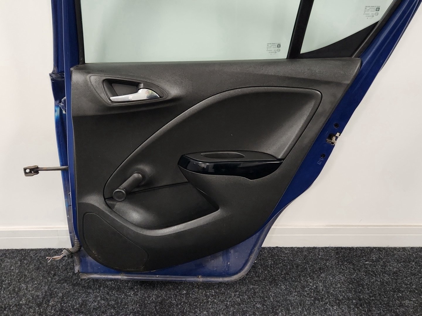 Vauxhall Corsa MK4 (E) (4500) Hatchback Rear Right O/S Complete Door in Blue