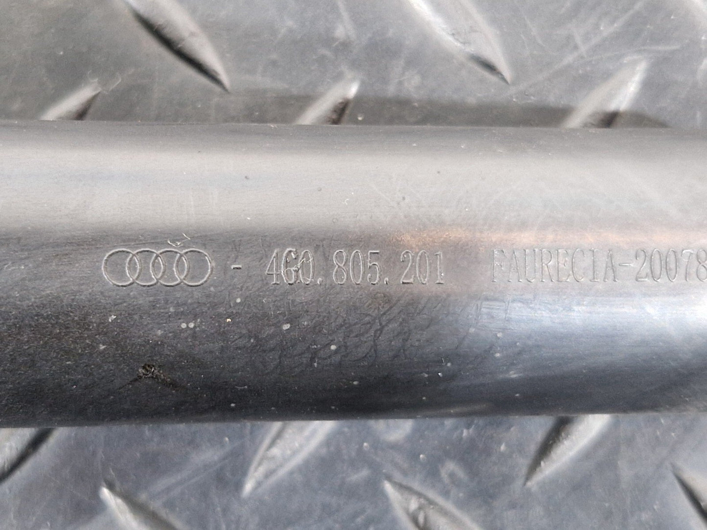 Audi Unknown Part Type 4G0805201