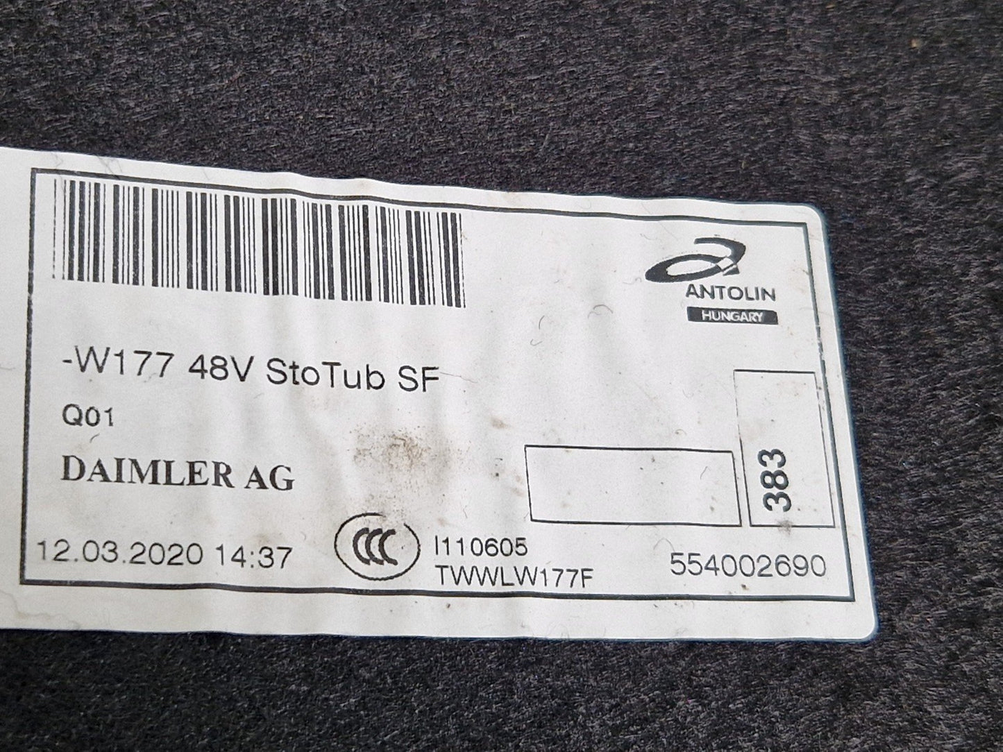 18-ON MERCEDES BENZ A CLASS W177 GENUINE TRUNK BOOT TRIM ELEMENT A1776940600