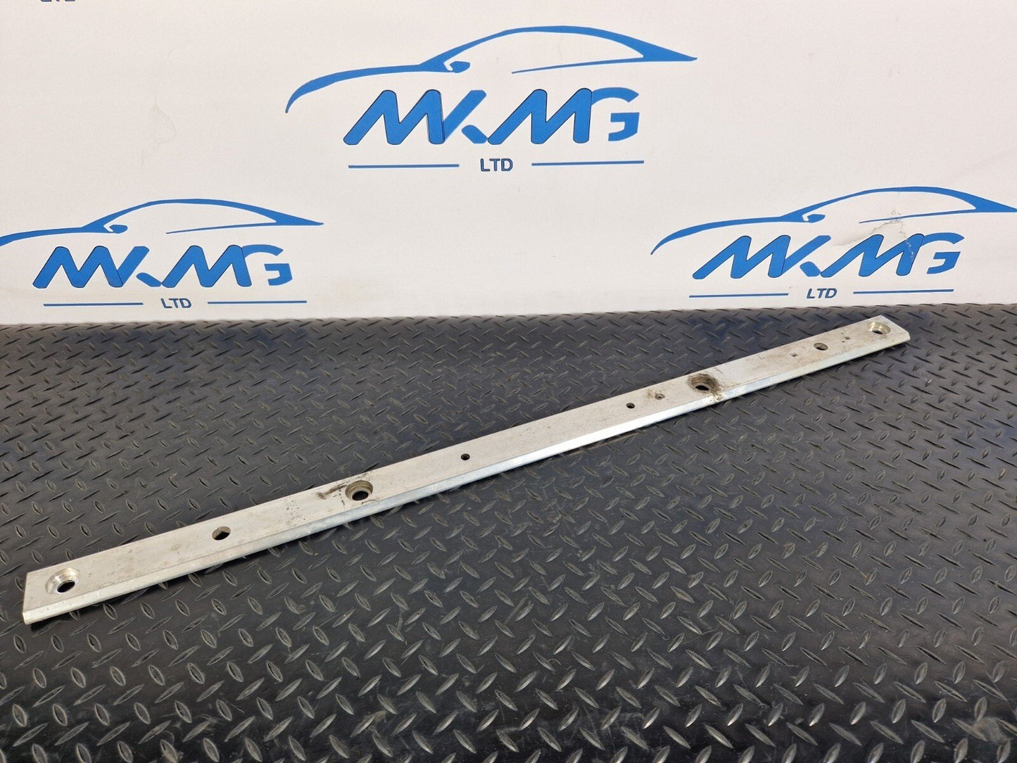 14-21 MERCEDES BENZ C350e W205 REAR TUNNEL BEAM BAR A2056190725
