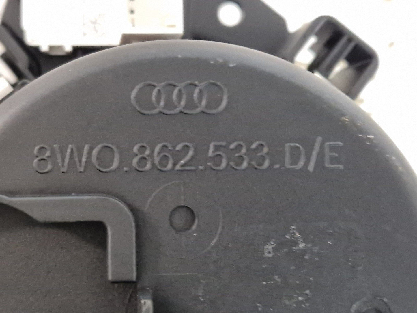 Audi Unknown Part Type 8W0862533D