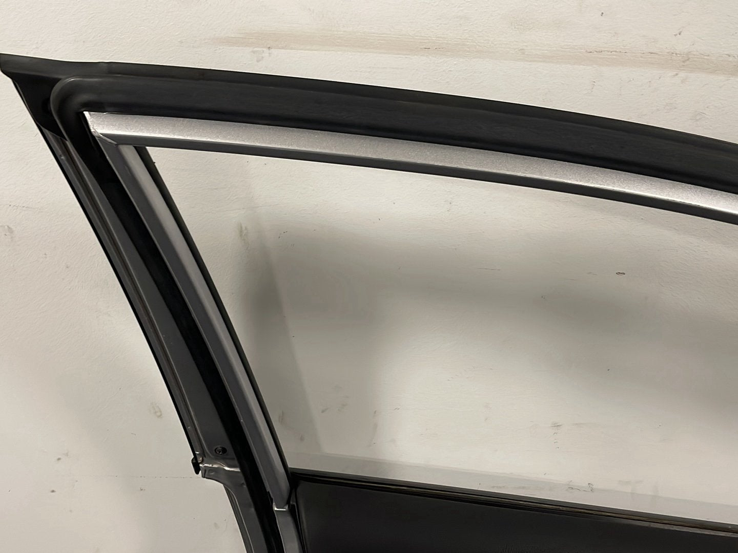Honda Civic MK9 (FK27) Hatchback Front Left NS Passenger Complete Door in Silver