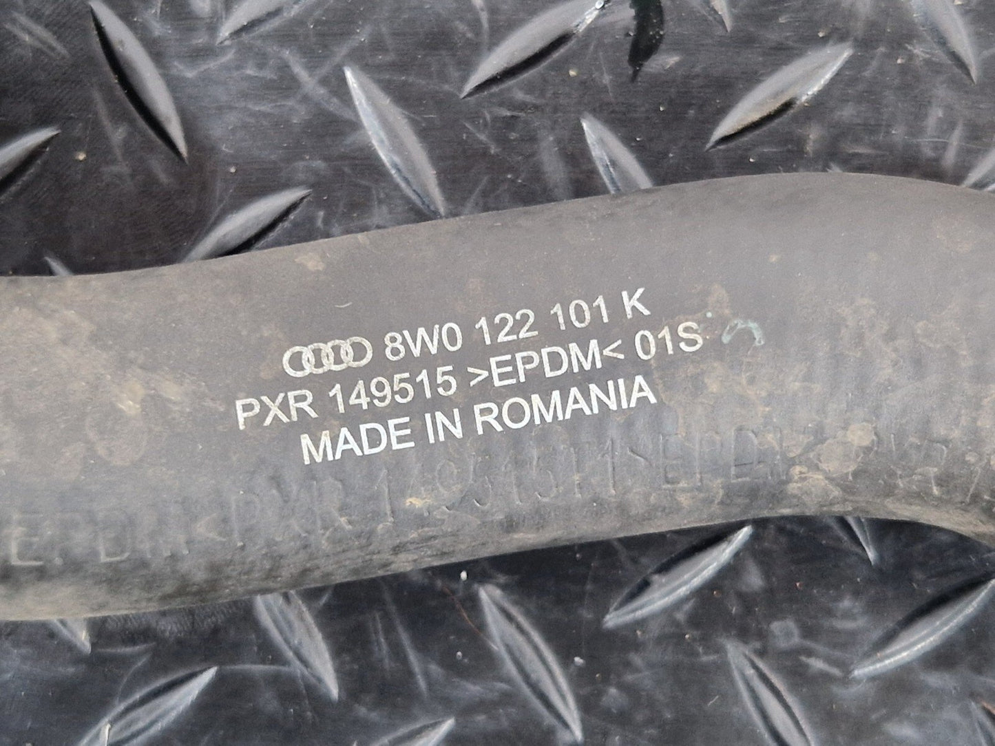 16-19 AUDI A4 B9 AVANT ULTRA SE GENUINE RADIATOR COOLANT PIPE HOSE 8W0122101K