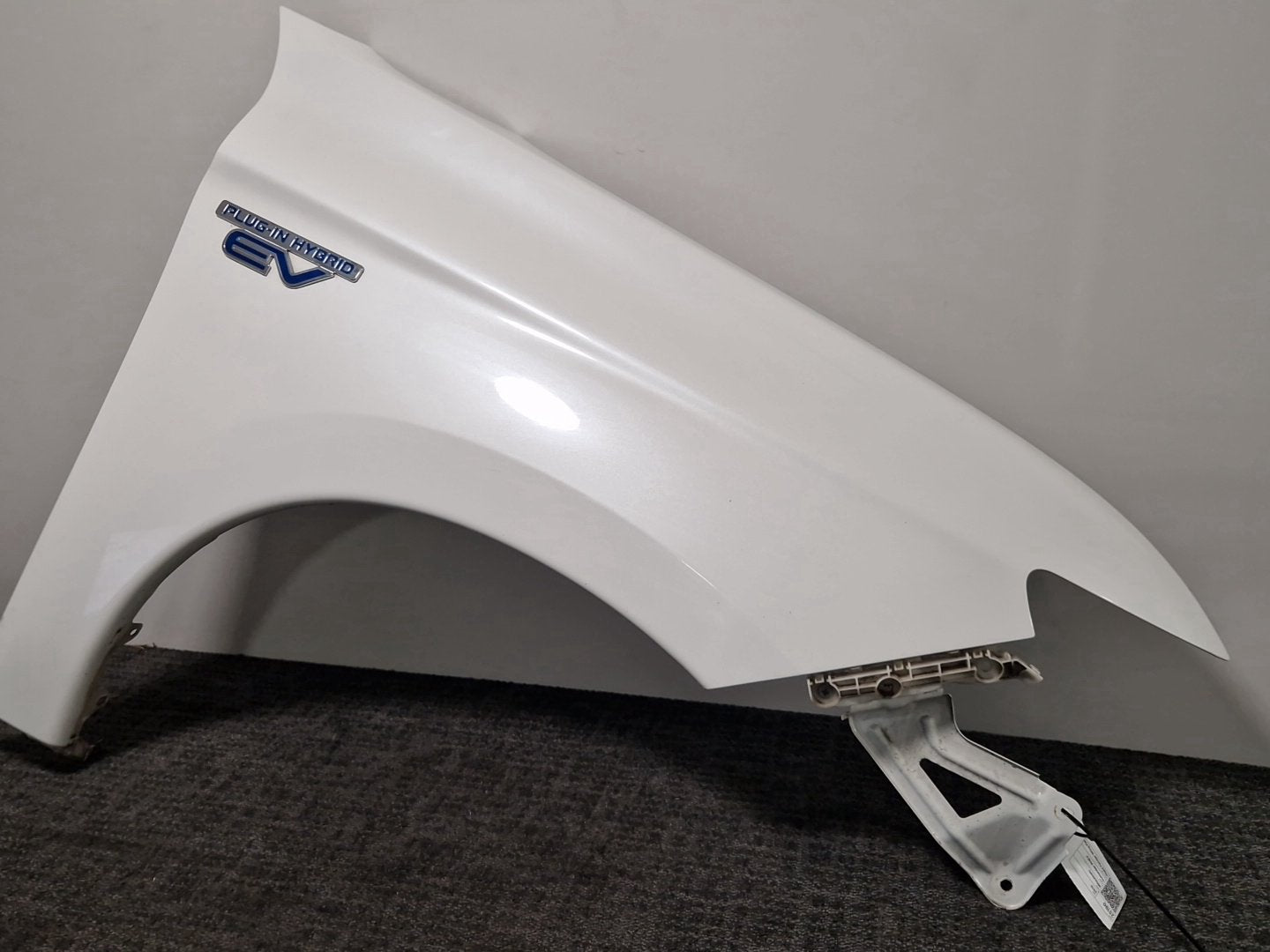 Mitsubishi Outlander PHEV MK3 Front Right O/S Driver Wing Fender Panel in W13A