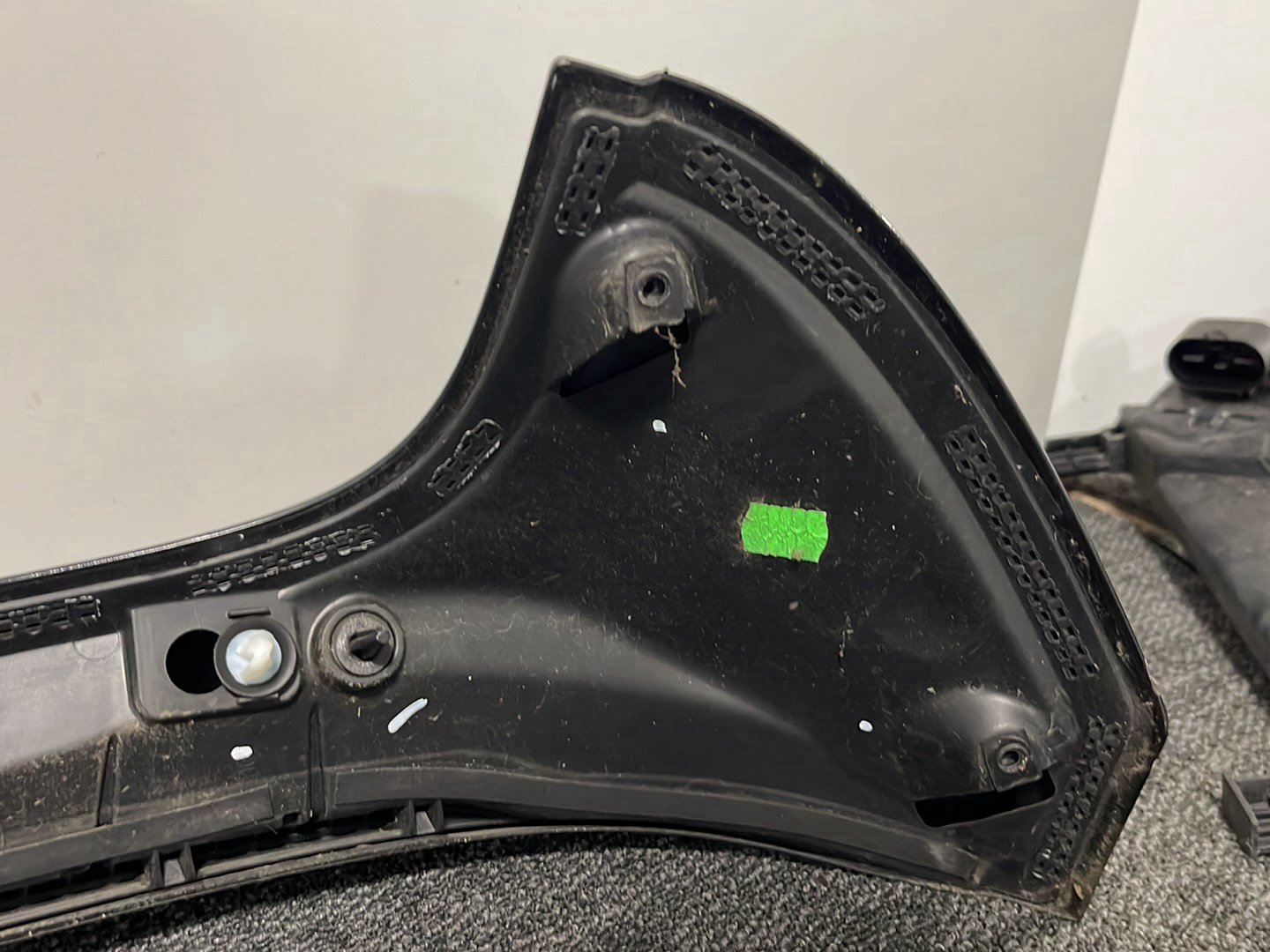 Ford Fiesta MK7 Hatchback Genuine Rear Spoiler in Black Panther Black (Metallic)