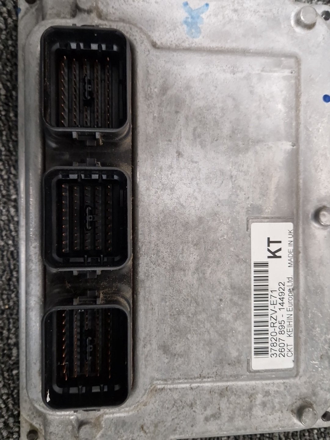Honda CR-V MK3 FL (RE58) SUV Genuine Engine Control Unit ECU 37820-RZV-E71