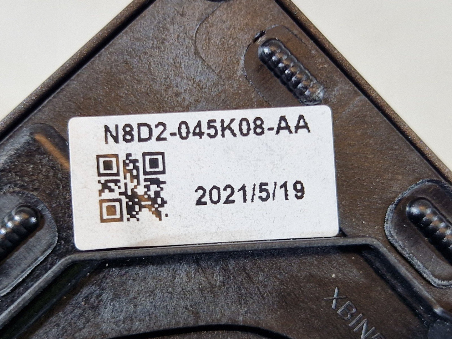 19-ON RANGE ROVER EVOQUE L551 GENUINE CONSOLE CONTROL BEZEL N8D2-045K08-AA