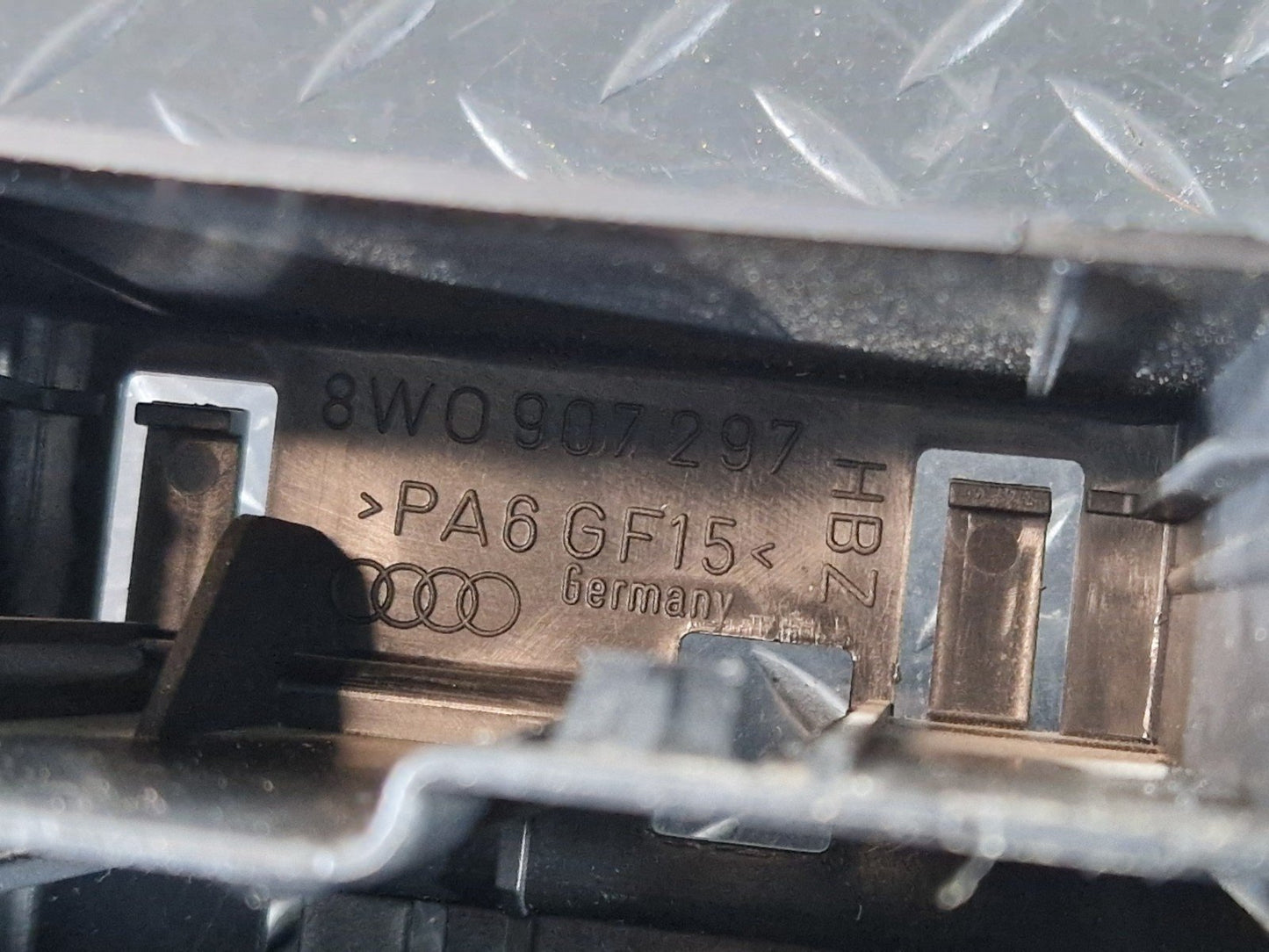 16-19 AUDI A4 B9 CONTROL MODULE BRACKET MOUNT HOLDER 8W0907297