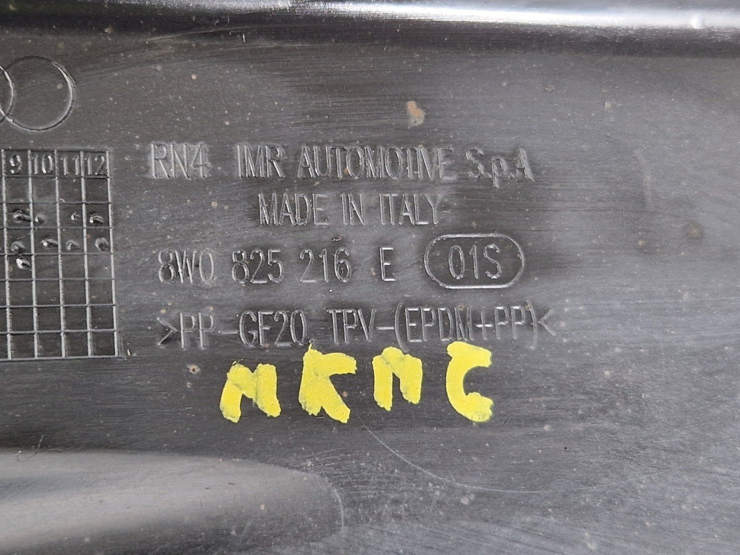 16-19 AUDI A4 B9 S-LINE OEM DRIVER REAR RIGHT UNDER BODY COVER TRAY 8W0825216E