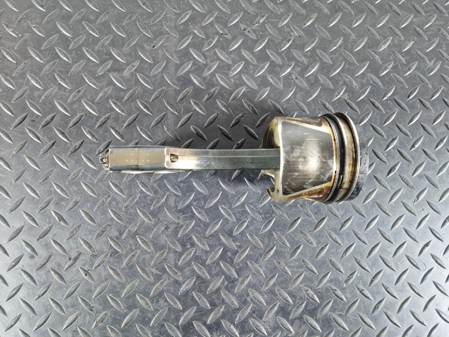 14-21 MERCEDES-BENZ C-CLASS C250D W205 DIESEL COMPLETE PISTON WITH CON ROD 65100