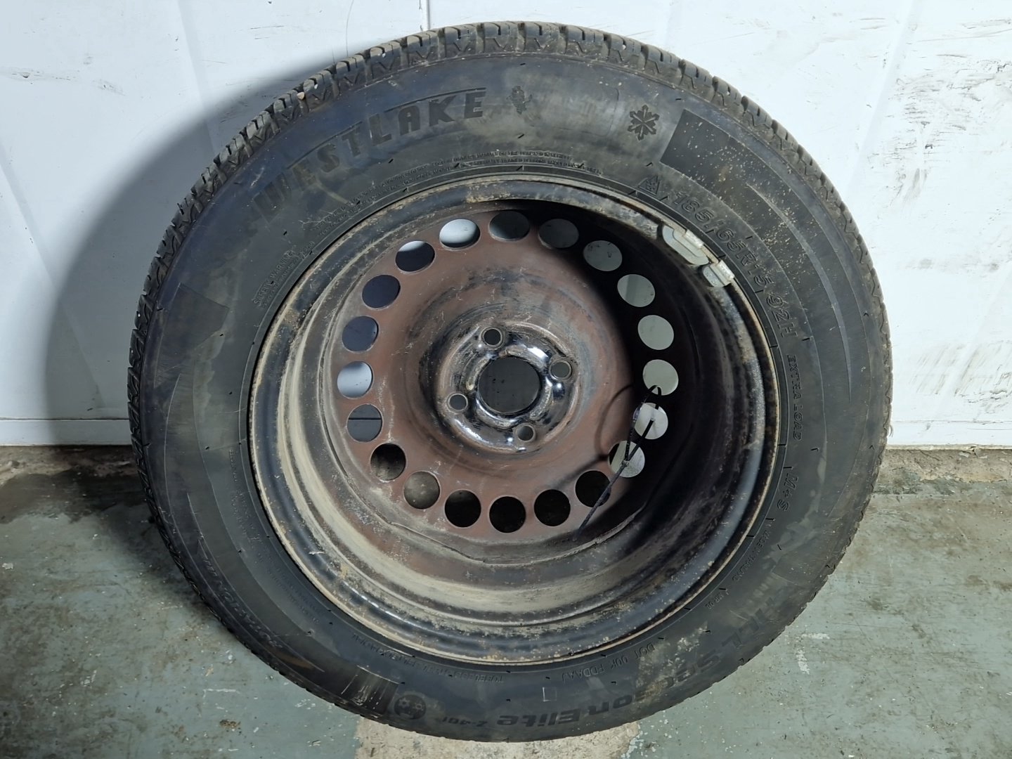 Vauxhall Corsa MK3 (D) (4400) Hatchback Steel Wheel with Tyre 185/65/15 ~6mm