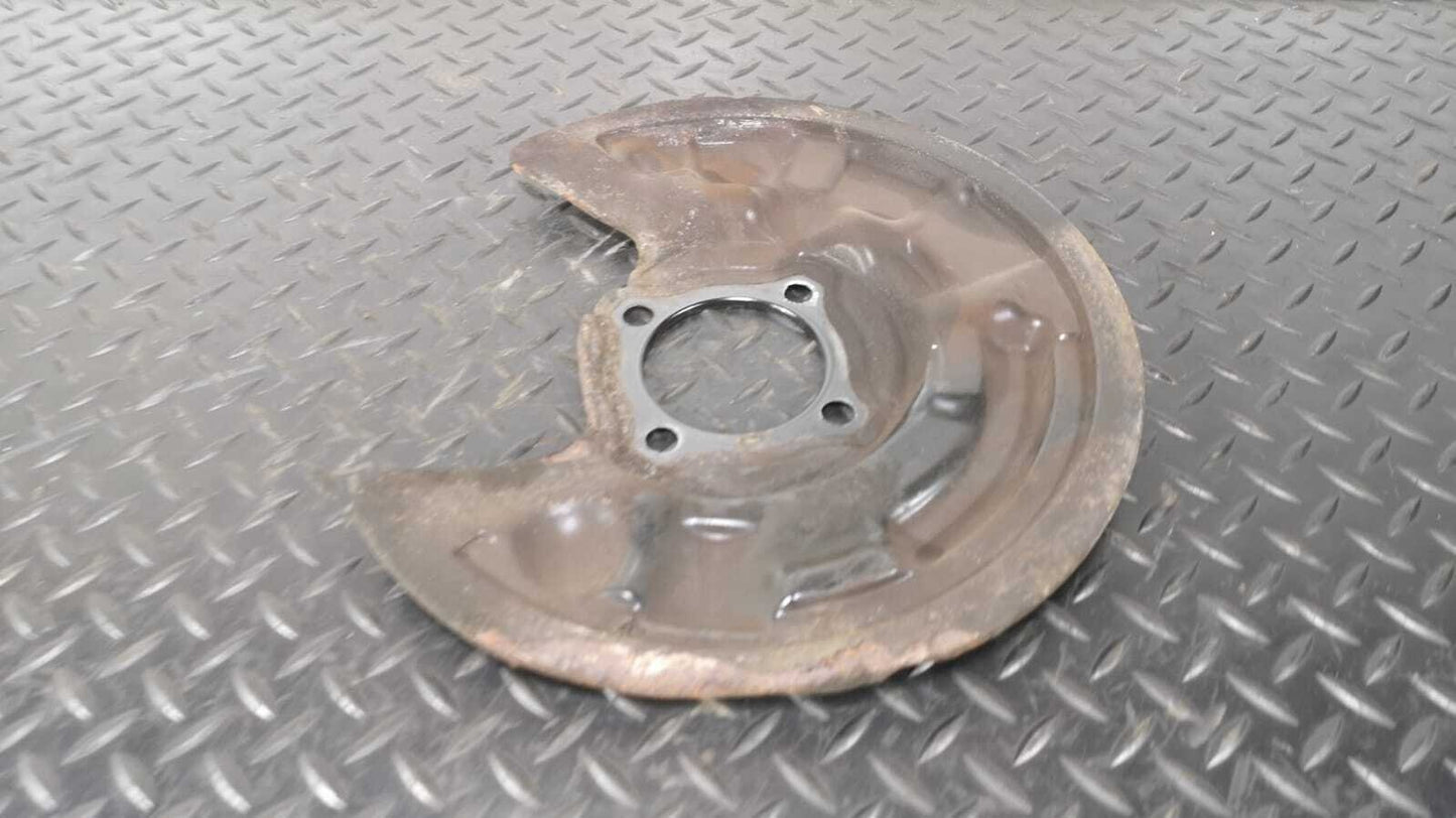 MERCEDES B A-CLA W177 W176 W246 DIRVER SIDE REAR HUB COVER PLATE A2464230520