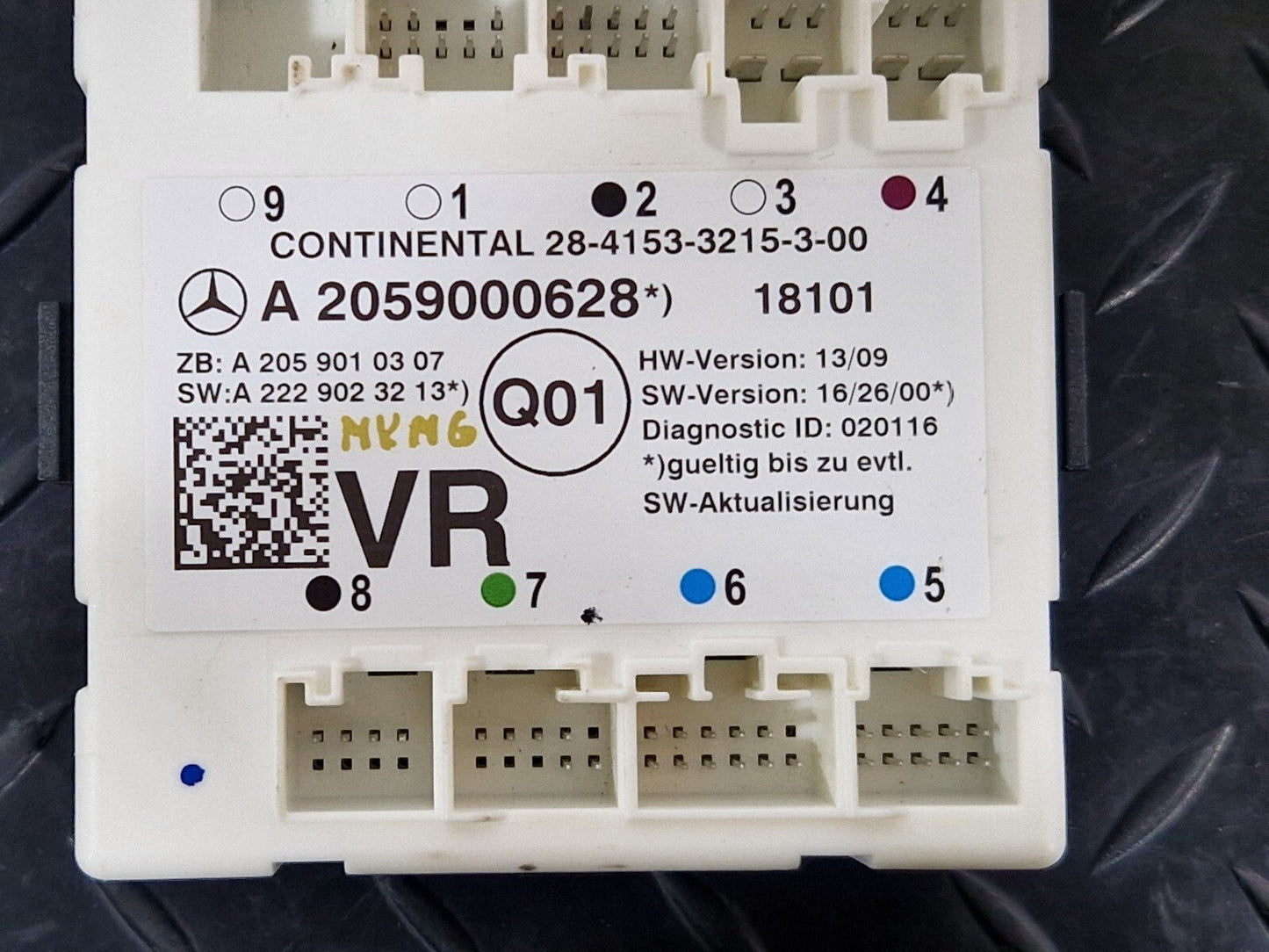 14-21 MERCEDES BENZ C200 W205 DOOR CONTROL MODULE FRONT RIGHT SIDE A2059000628