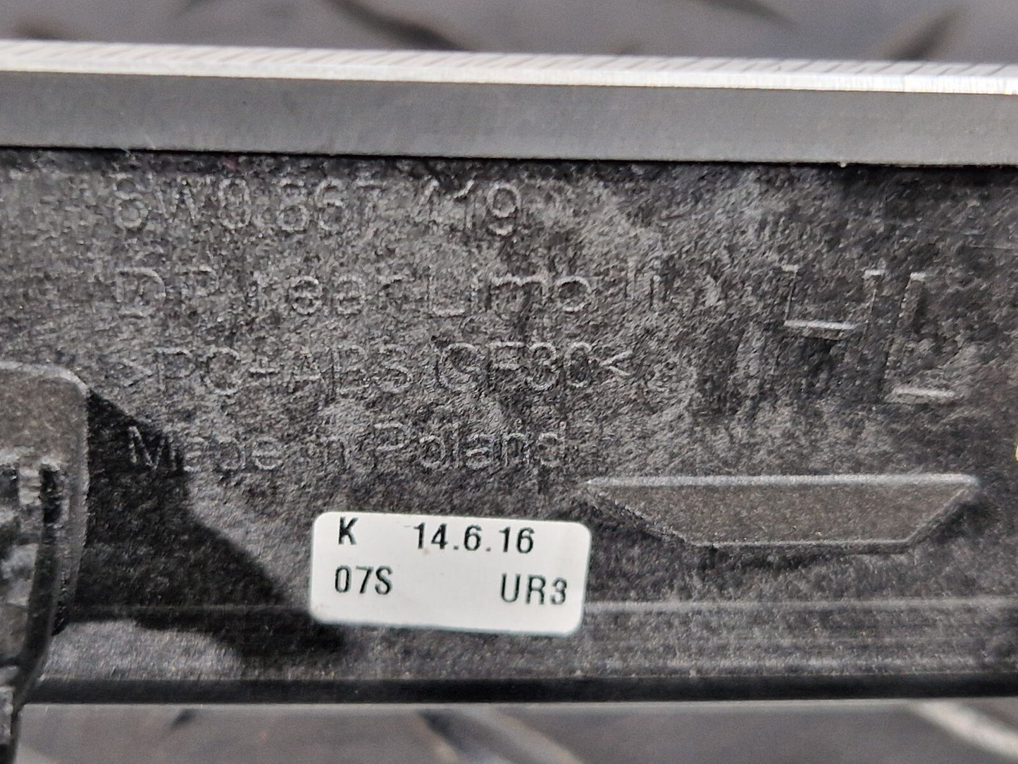 16-19 AUDI A4 B9 GENUINE REAR LEFT N/S DOOR CARD PANEL TRIM 8W0867419