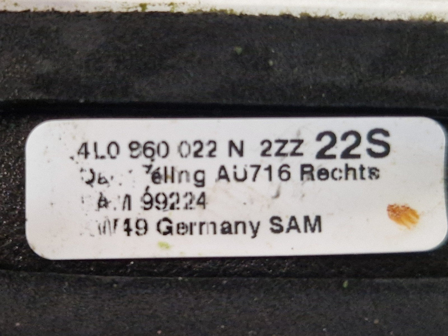 Mercedes-Benz Unknown Part Type 4L0860022N