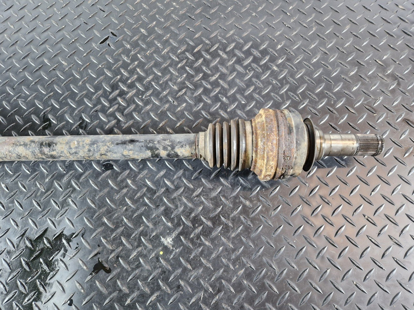 10-15 AUDI Q7 4L 3.0 DIESEL CRCA REAR DRIVESHAFT FITS RIGHT & LEFT 7L8501201B