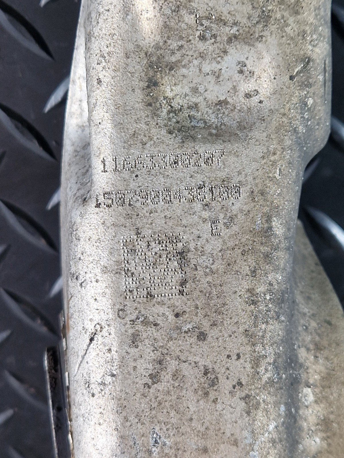 11-19 MERCEDES BENZ ML W166 GENUINE RIGHT O/S CONTROL ARM A16663300207