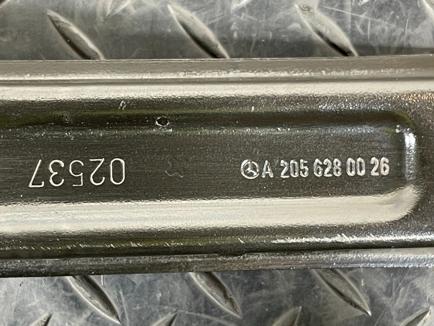 14-21 MERCEDES C-CLASS C350h W205 STIFFENING BRACE BAR A2056280026