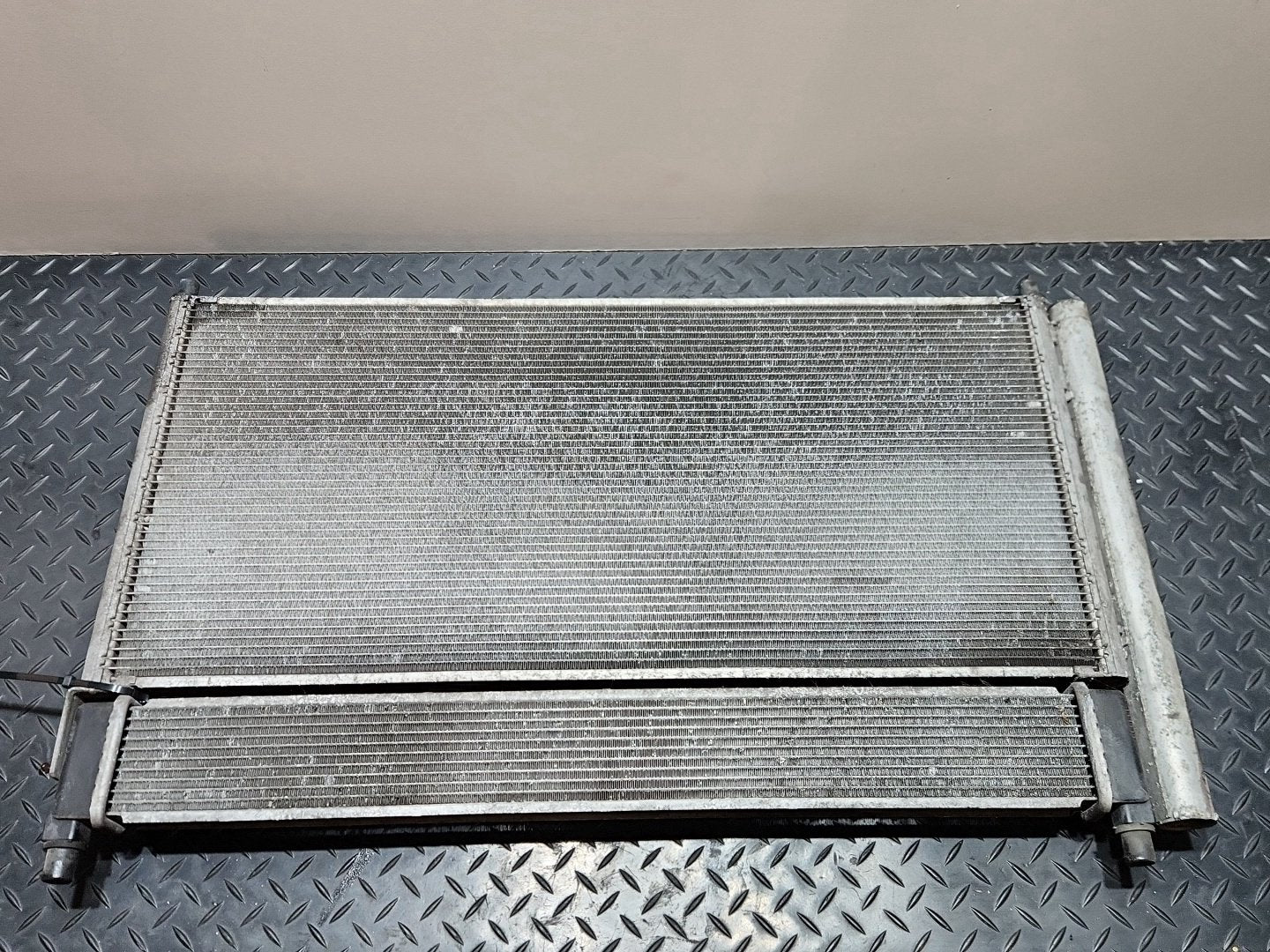 Toyota Prius MK3 (ZVW30) Hatchback Genuine Air Conditioning Condenser Radiator
